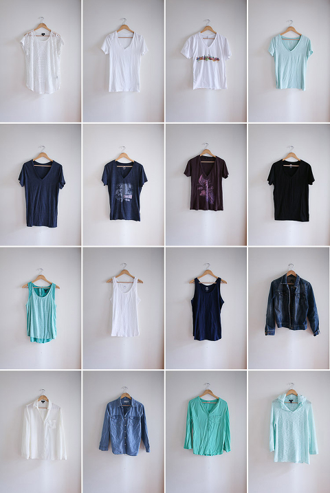 great idea:  a summer minimalist wardrobe of only 35 pieces!
