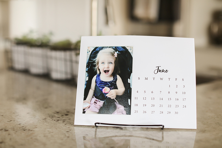 Check out this free download to make your own photo calendar! A super easy, fun, and inexpensive way to make a personalized gift your family will love!