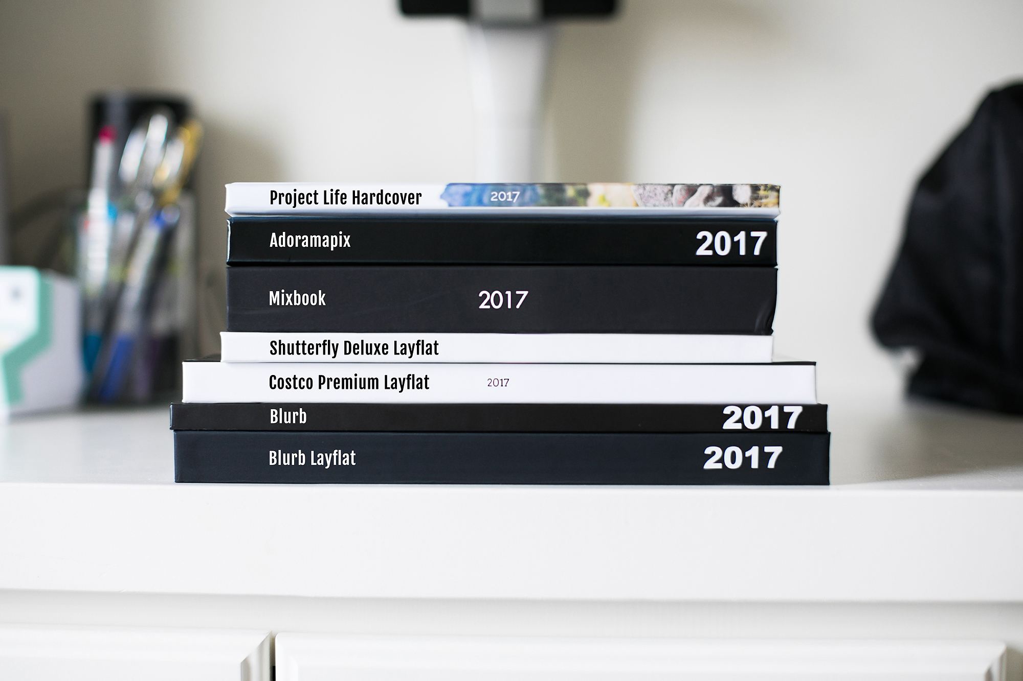 Not sure where to print your finished Project Life book? Check out this photo book company comparison with thorough reviews of SEVEN different photo books to help make the best decision!